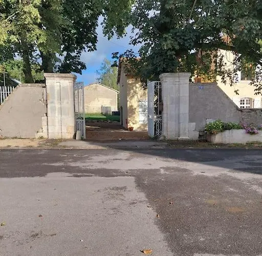 Le Chateau D'aude * Gironcourt-sur-Vraine